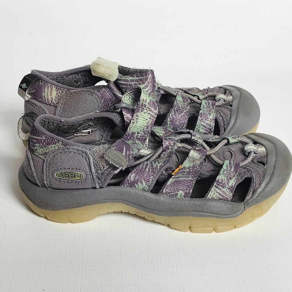 Keen Toddler Size 11 Newport H2 Glow in the Dark Water Sandals
